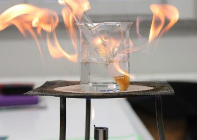 Nawi - Chemieunterricht an der Goethe-Schule