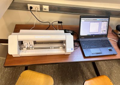Informatik und Makerspace Schneidplotter